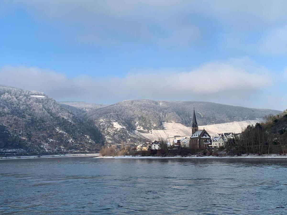 Grosse Wohnung Mit Rheinblick Boppard Bagian luar foto